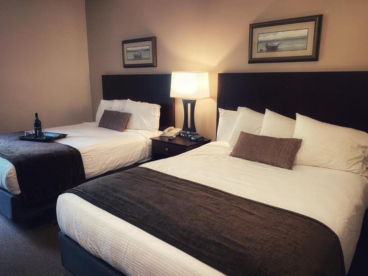 Bay Lodging Resort Put-in-Bay Esterno foto