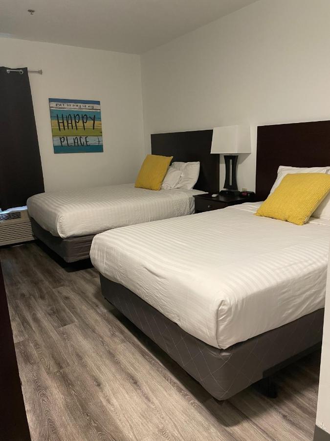 Bay Lodging Resort Put-in-Bay Esterno foto